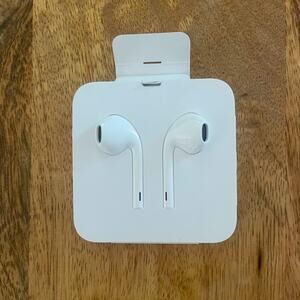 Apple EarPods with Lightning Connector